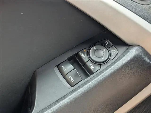 2020 Chevrolet Camaro RWD Convertible 1LT