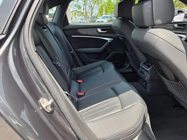2024 Audi A6 Premium Plus 45 TFSI quattro S tronic