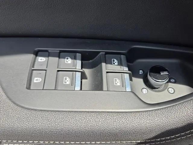 2024 Audi A6 Premium Plus 45 TFSI quattro S tronic