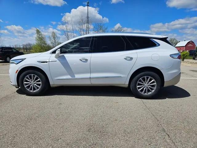 2023 Buick Enclave Essence FWD