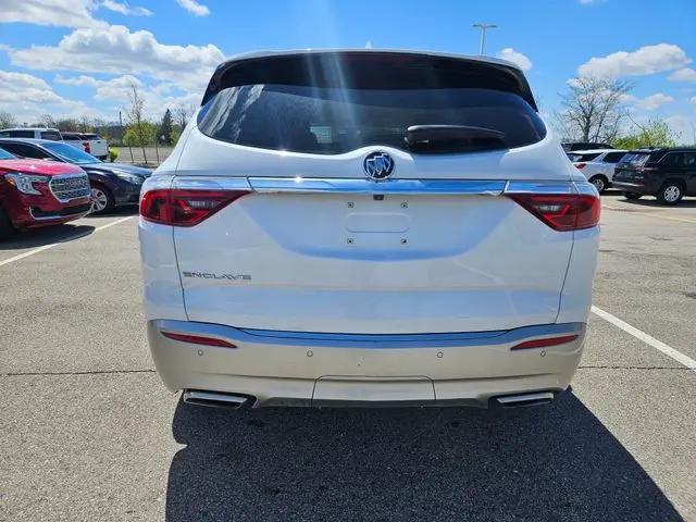 2023 Buick Enclave Essence FWD