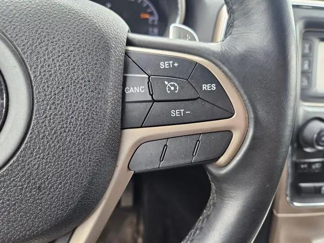 2016 Jeep Grand Cherokee Laredo