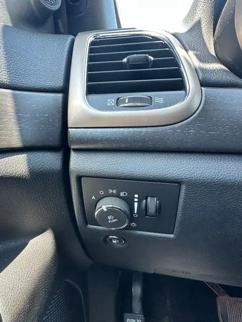 2016 Jeep Grand Cherokee Laredo