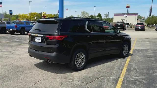 2023 Chevrolet Traverse AWD LT Cloth