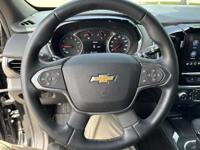 2023 Chevrolet Traverse AWD LT Cloth
