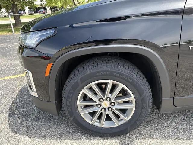 2023 Chevrolet Traverse AWD LT Cloth
