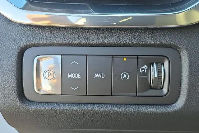 2026 GMC Acadia Elevation AWD