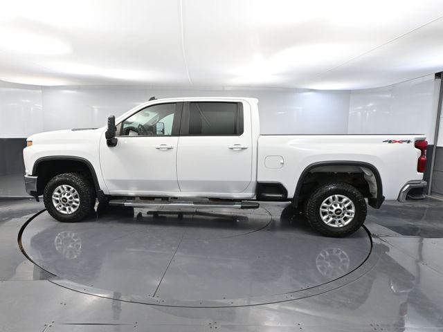 2022 Chevrolet Silverado 2500HD 4WD Crew Cab Standard Bed LT