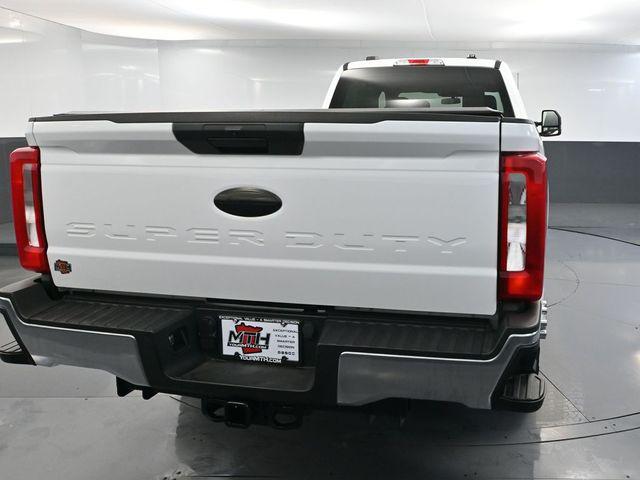 2023 Ford F-350 XLT
