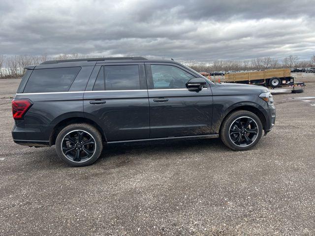 2023 Ford Expedition Limited for sale in Saint Cloud, MN