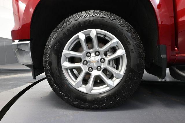 2023 Chevrolet Silverado 1500 4WD Double Cab Standard Bed LT