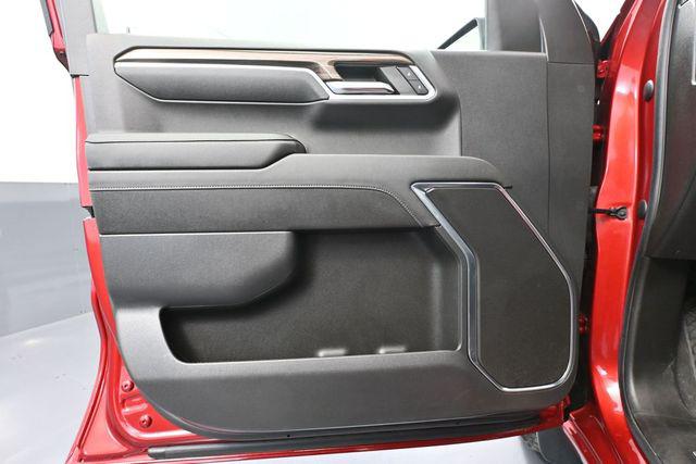 2023 Chevrolet Silverado 1500 4WD Double Cab Standard Bed LT