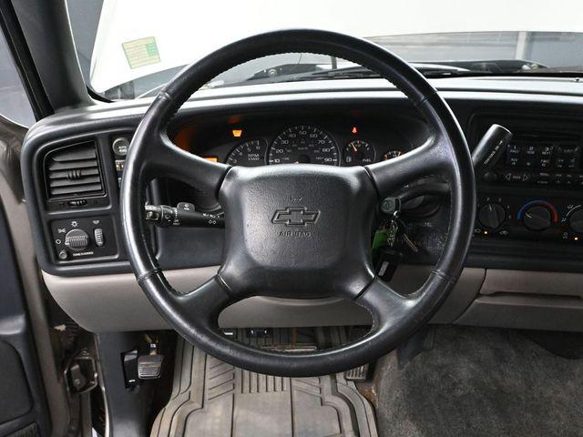 2002 Chevrolet Suburban LS