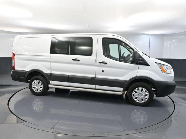 2016 Ford Transit Base