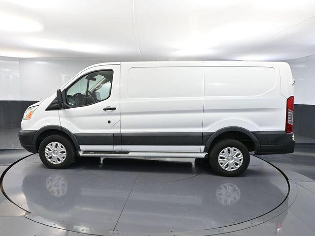 2016 Ford Transit Base