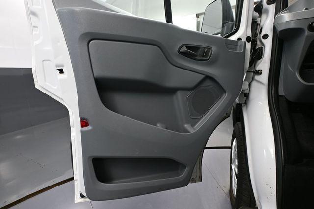 2016 Ford Transit Base