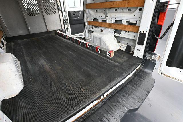2016 Ford Transit Base