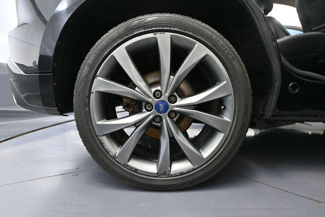 2017 Ford Edge Sport