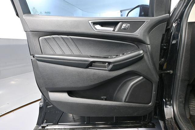 2017 Ford Edge Sport