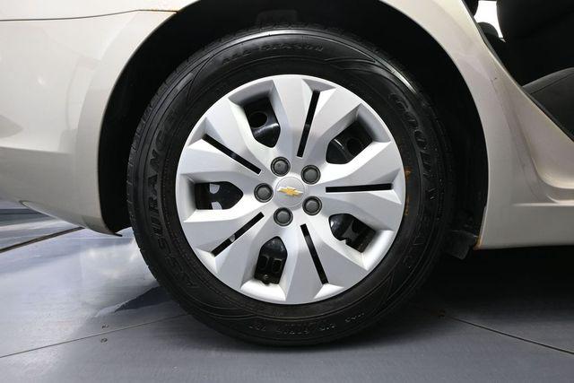 2013 Chevrolet Cruze LS Auto