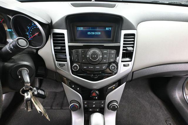 2013 Chevrolet Cruze LS Auto