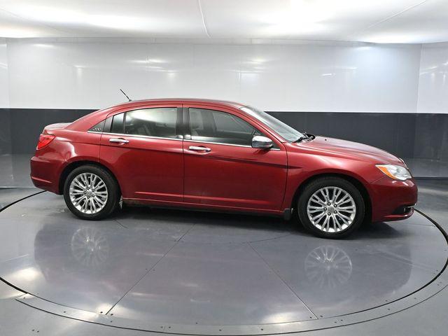 2012 Chrysler 200 Limited