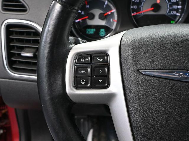 2012 Chrysler 200 Limited