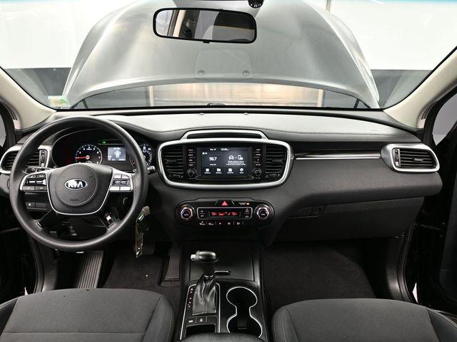 2019 Kia Sorento 3.3L LX