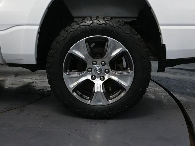 2019 Ram 1500 Big Horn/Lone Star Crew Cab 4x4 5'7" Box