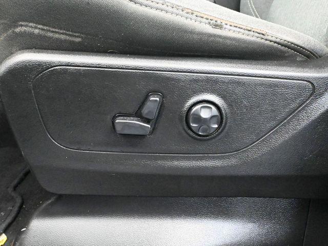 2019 Ram 1500 Big Horn/Lone Star Crew Cab 4x4 5'7" Box