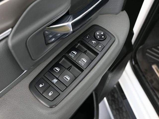 2019 Ram 1500 Classic Big Horn Crew Cab 4x4 5'7" Box