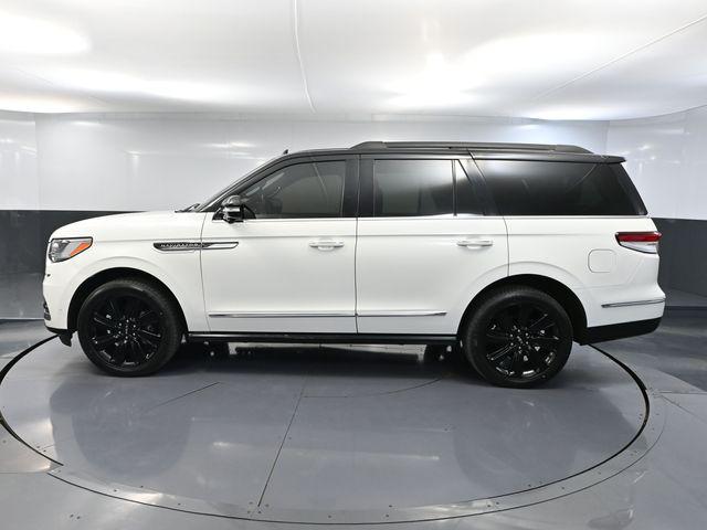 2022 Lincoln Navigator Black Label