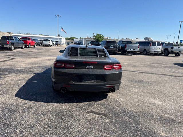 2021 Chevrolet Camaro RWD Coupe 1LS