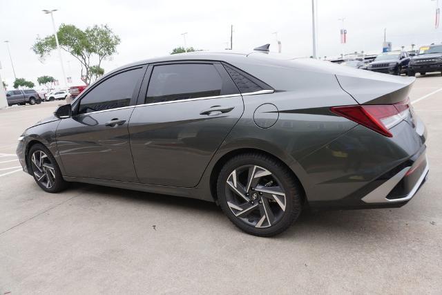 2024 Hyundai Elantra Hybrid Limited