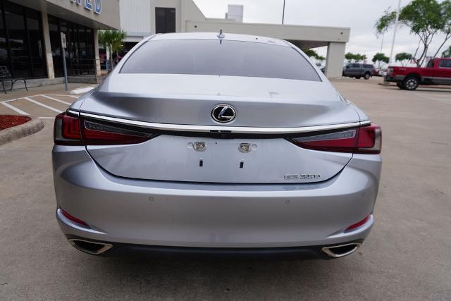 2022 Lexus ES 350 Base