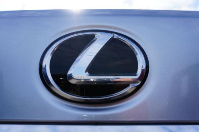 2022 Lexus ES 350 Base