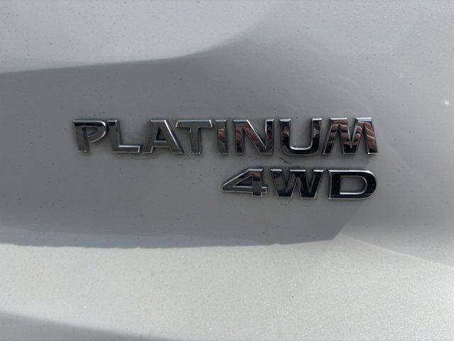 2023 Nissan Pathfinder Platinum 4WD