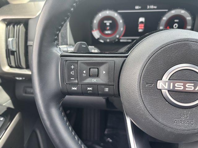 2023 Nissan Pathfinder Platinum 4WD