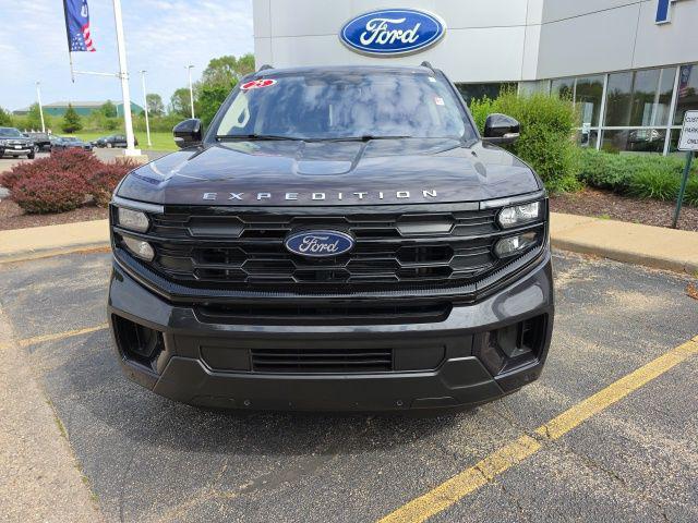 2025 Ford Expedition Active MAX