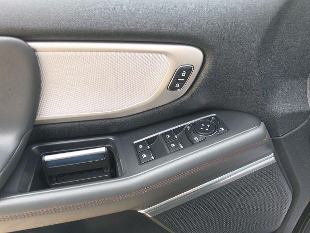 2025 Ford Expedition Active MAX