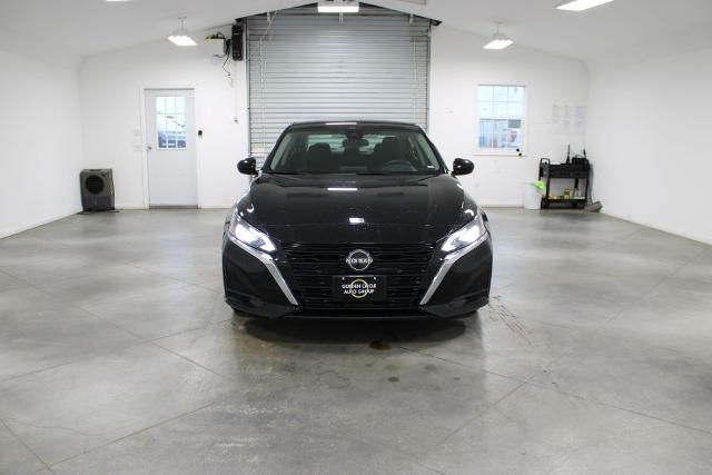 2023 Nissan Altima SV FWD