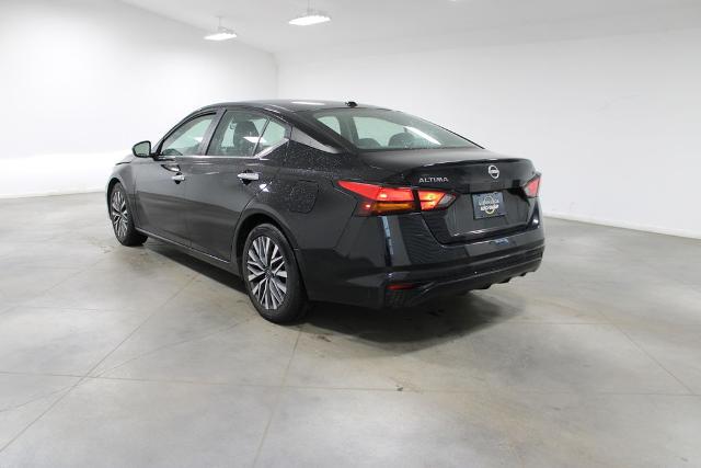 2023 Nissan Altima SV FWD