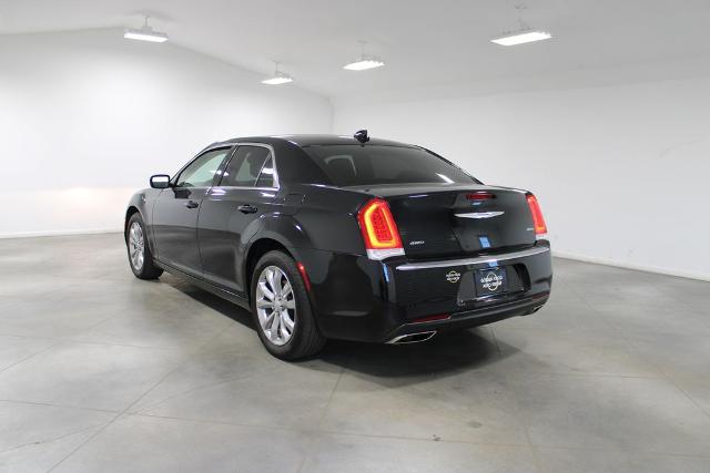 2023 Chrysler 300 Touring AWD