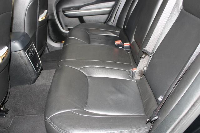 2023 Chrysler 300 Touring AWD