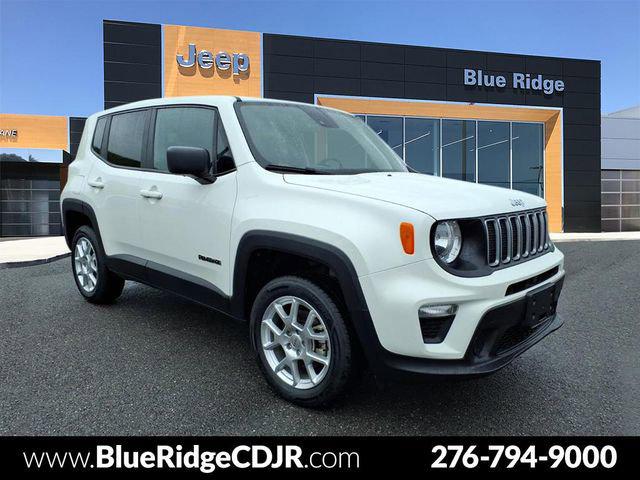 2023 Jeep Renegade Latitude 4x4 2023 Jeep Renegade Latitude 4x4