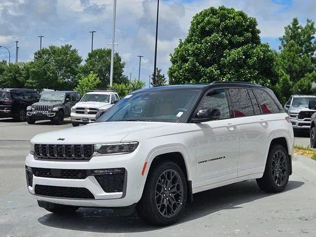 2026 Jeep Grand Cherokee Summit 4x4