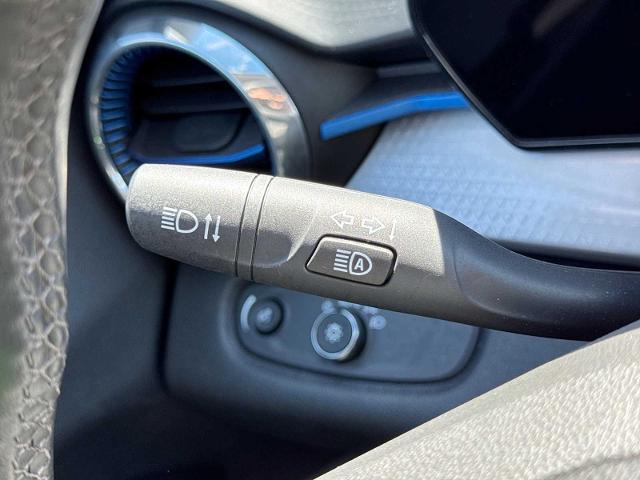 2024 Chevrolet Trax FWD LT