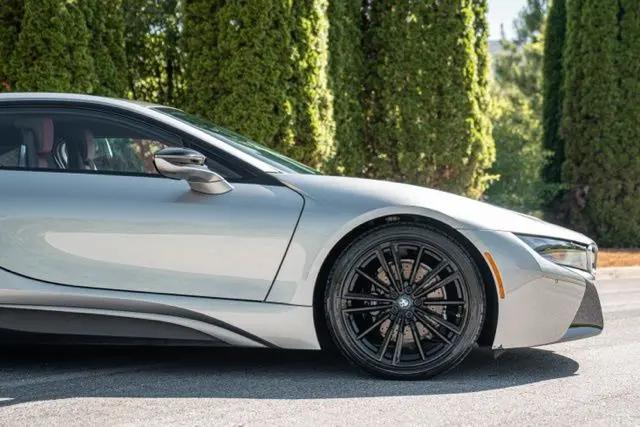 2019 BMW i8 Coupe