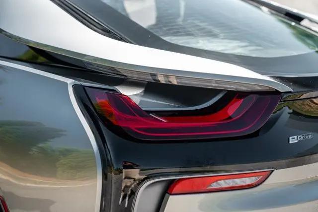 2019 BMW i8 Coupe