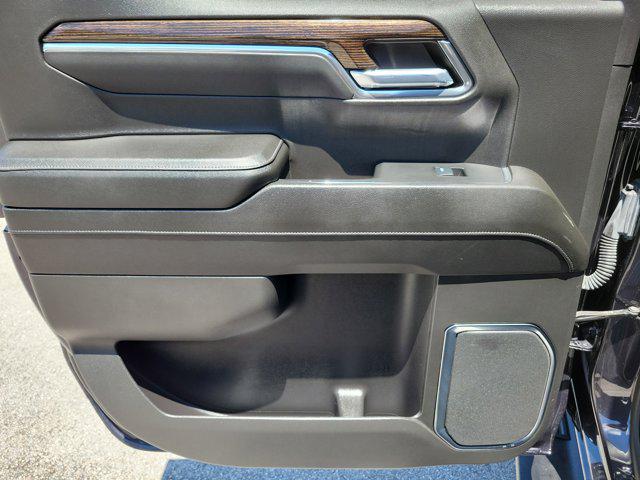 2024 GMC Sierra 1500 2WD Crew Cab Short Box Elevation